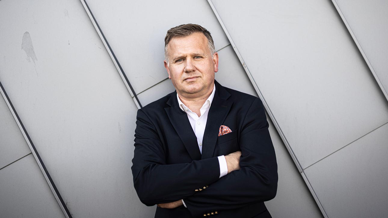Direkt&oslash;r for avsetning og r&aring;varer i Ragn-Sells, Burkhard R&uuml;ther, er tydelig p&aring; at ulike plasttyper b&oslash;r holdes adskilt n&aring;r mengdene og l&oslash;sningen gj&oslash;r det mulig. (Foto: Ragn-Sells)