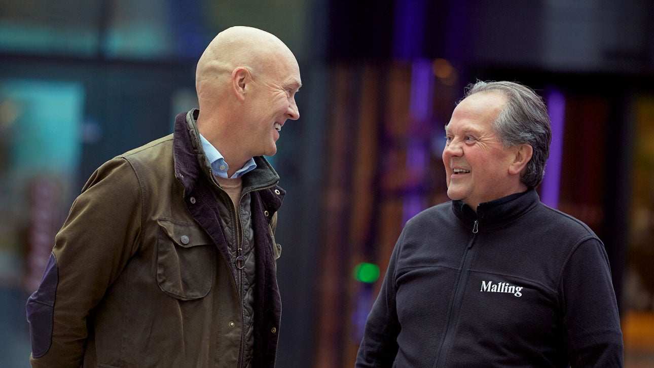 Stig Fjærli fra Ragn-Sells og Heine Halden fra Malling har det siste året samarbeidet om implementering og testing av City Services hos Økern Portal. (Foto: Susanne Finnes / Spirit)