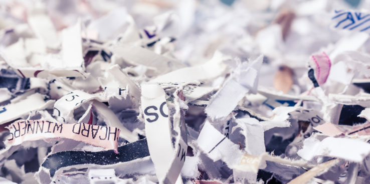 Bilde av papir til makulering.