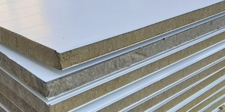 Bilde av sandwichelementer - blandede metaller med andre materialer.