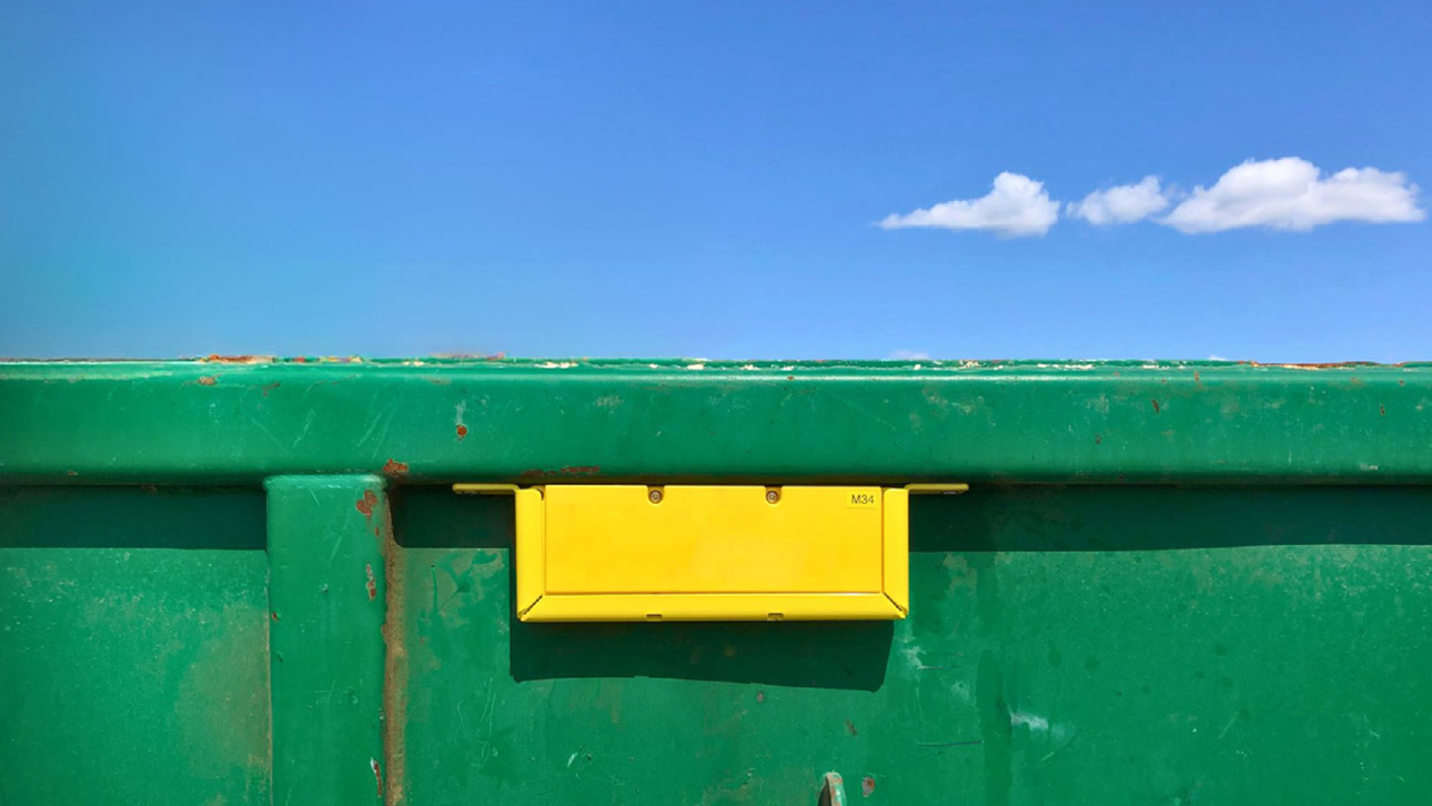 Avfallscontainere med sensorteknologi